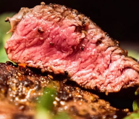 Illustration zum Thema Fleisch in der Schwangerschaft